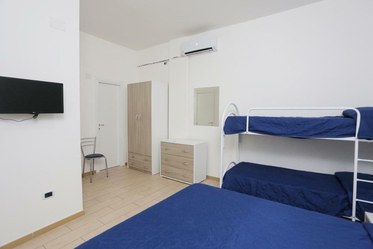 Camping Lido Di Salerno Pontecagnano Faiano Exterior foto